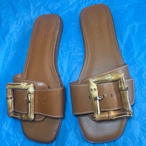 J.McLaughlin Aurora Leather Slides Sandals with unique bamboo buckle- Size 9